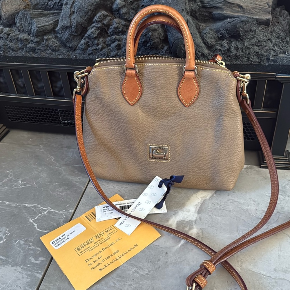 Beautiful Dooney and Bourke purse